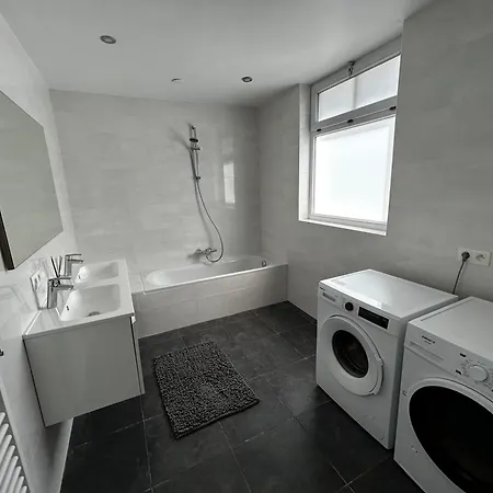 Belle Epoque Holidays Apartamento *